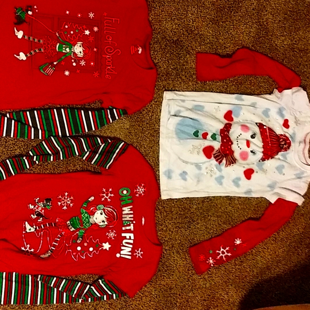 Christmas shirts/ as a pick